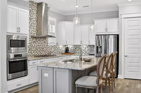 Kitchen - 121 E Milestone Dr UNIT B, Inlet Beach, FL 32461 photo 3 of 7
