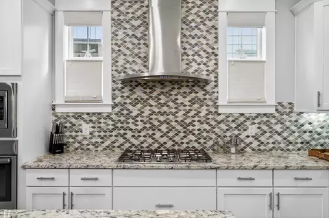 Kitchen - 121 E Milestone Dr UNIT B, Inlet Beach, FL 32461 photo 7 of 7