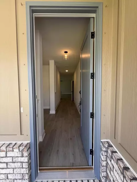 Entry Way - 2414 Aleia Ln, Crestview, FL 32536 photo 1 of 6