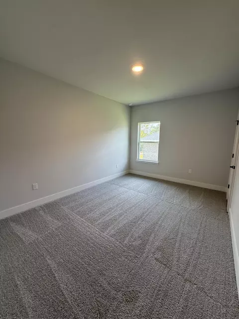 Bedroom - 2414 Aleia Ln, Crestview, FL 32536 photo 2 of 4