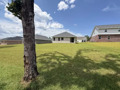 Exterior - 2414 Aleia Ln, Crestview, FL 32536 photo 5 of 5