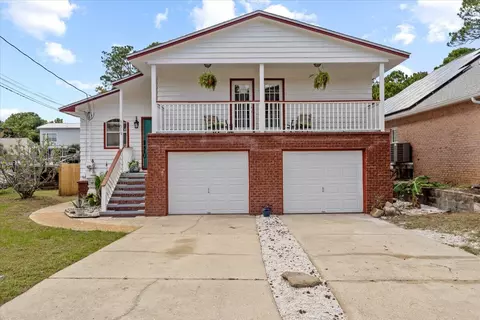 1619 Stanford Rd, Gulf Breeze, FL 32563