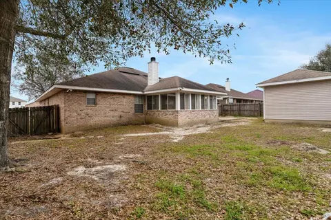 Exterior - 210 Citadel Ln, Crestview, FL 32539 photo 7 of 7