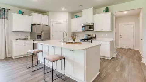 Kitchen - 34 Foxtrail Run, Freeport, FL 32439 photo 1 of 4