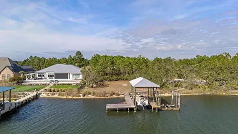 22 E Shipwreck Cir, Santa Rosa Beach, FL 32459