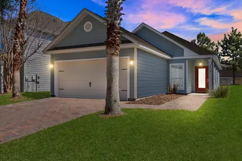 212 Turtle Cv, Panama City Beach, FL 32413