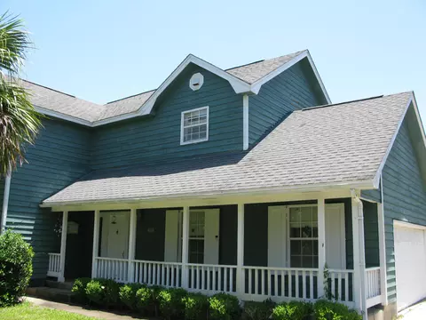 700 Sailfish Dr, Fort Walton Beach, FL 32548