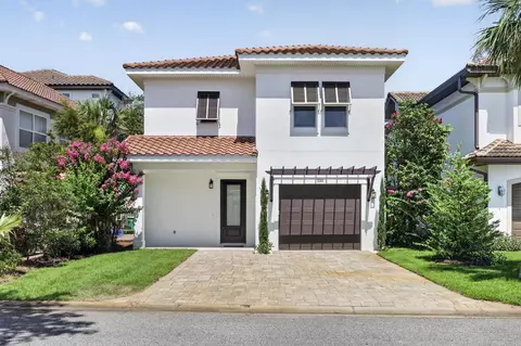 233 Calusa Blvd, Destin, FL 32541