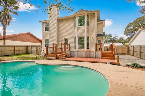 507 Matthew St, Niceville, FL 32578