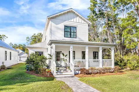 69 Devlieg Ave, Santa Rosa Beach, FL 32459