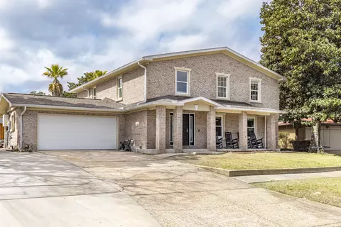 5 NE Bedford Pl, Fort Walton Beach, FL 32547