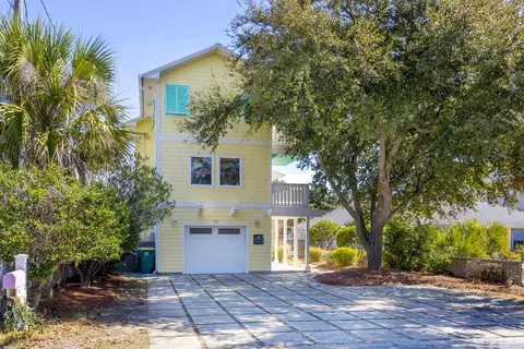 93 Woodward St, Destin, FL 32541