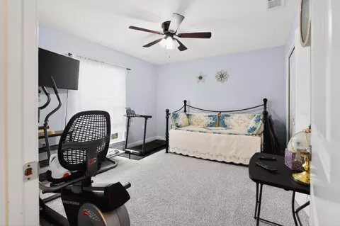 Bedroom - 6317 Antigone Cir, Crestview, FL 32536 photo 1 of 5