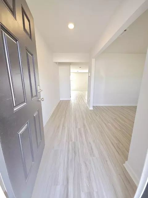 Entry Way - 805 Otto Loop, Crestview, FL 32539 photo 1 of 2
