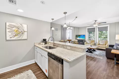 9300 Baytowne Wharf Blvd #333/335, Miramar Beach, FL 32550