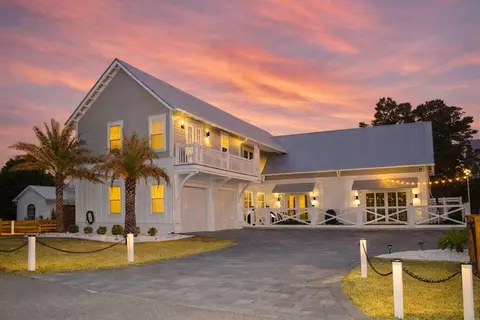 54 Vicki St, Santa Rosa Beach, FL 32459