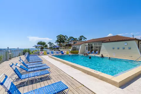 308 SW Miracle Strip Pkwy #5B, Fort Walton Beach, FL 32548