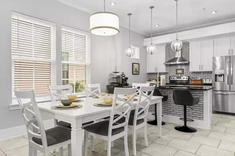 Dining - 1955 Baytowne Loop, Miramar Beach, FL 32550 photo 2 of 2