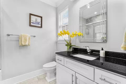 Bath - 1955 Baytowne Loop, Miramar Beach, FL 32550 photo 3 of 8
