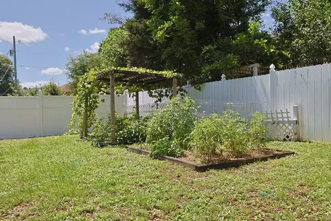 Exterior - 5205 Whitehurst Ln, Crestview, FL 32536 photo 8 of 8