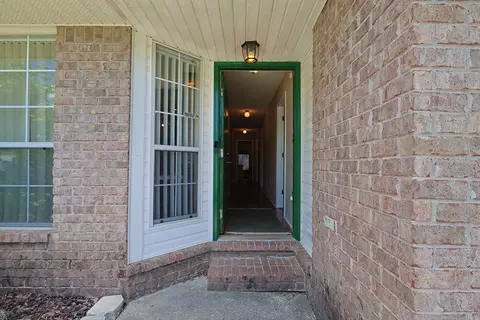 Entry Way - 5205 Whitehurst Ln, Crestview, FL 32536 photo 2 of 3
