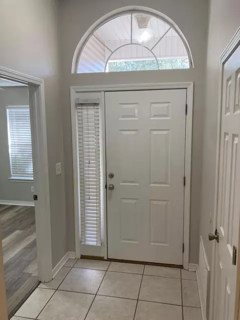 697 Ferguson Dr, Fort Walton Beach, FL 32547