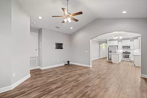 Living - 521 Cornelia St, Freeport, FL 32439 photo 1 of 3
