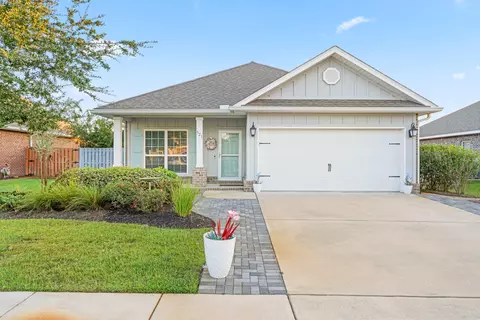 Exterior - 521 Cornelia St, Freeport, FL 32439 photo 7 of 10