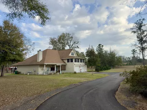 Exterior - 3955 Hwy 77, Chipley, FL 32428 photo 7 of 7