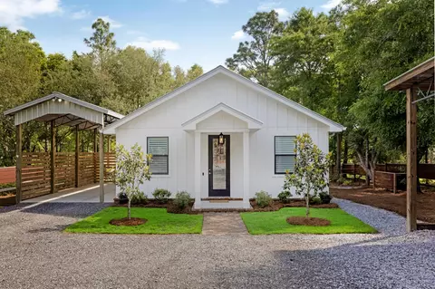 1650 Caswell Rd, Defuniak Springs, FL 32433