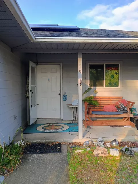 19 Srant Dr, Pensacola, FL 32506