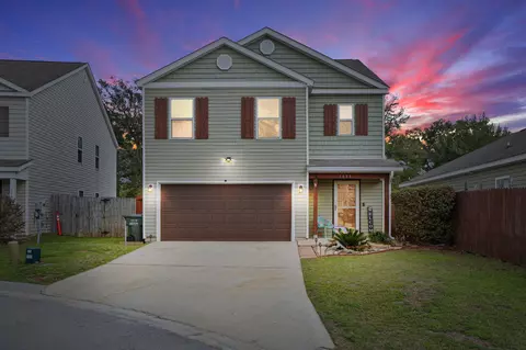 5898 Little Leaf Ct, Milton, FL 32570