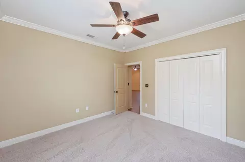 Bedroom - 6450 Amanda Ct, Crestview, FL 32536 photo 3 of 5