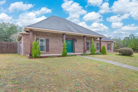 Exterior - 6450 Amanda Ct, Crestview, FL 32536 photo 2 of 9
