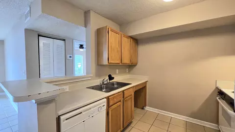Kitchen - 4075 Dancing Cloud Ct #197, Destin, FL 32541 photo 2 of 2