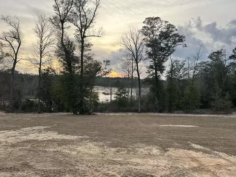 107 Pike Pond Rd, Chipley, FL 32428 photo 3