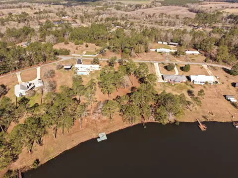 10 Lake Dr #LOT 7, Defuniak Springs, FL 32433