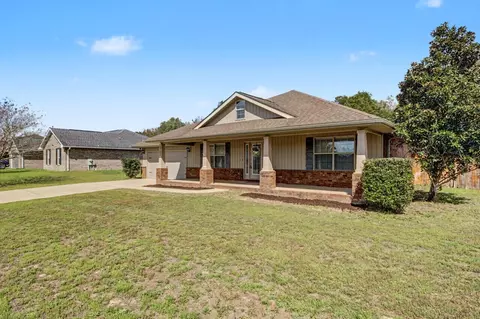 Exterior - 2395 Barberee Dr, Crestview, FL 32536 photo 1 of 5