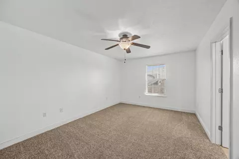 Bedroom - 2395 Barberee Dr, Crestview, FL 32536 photo 7 of 10