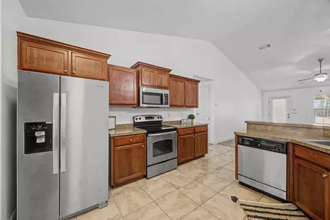 Kitchen - 2395 Barberee Dr, Crestview, FL 32536 photo 2 of 2