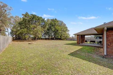 Exterior - 2395 Barberee Dr, Crestview, FL 32536 photo 3 of 5