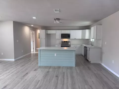 119 NE Fulmar Cir, Fort Walton Beach, FL 32548