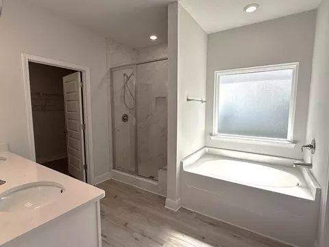 Bath - 56 Secluded Cir, Freeport, FL 32439 photo 5 of 5