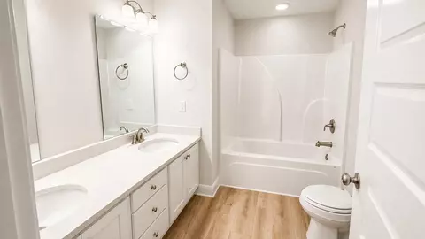 Bath - 56 Secluded Cir, Freeport, FL 32439 photo 1 of 5