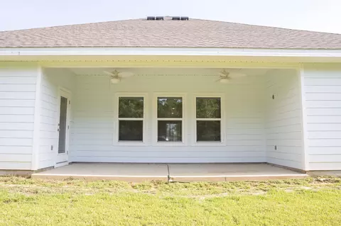 Exterior - 56 Secluded Cir, Freeport, FL 32439 photo 3 of 5