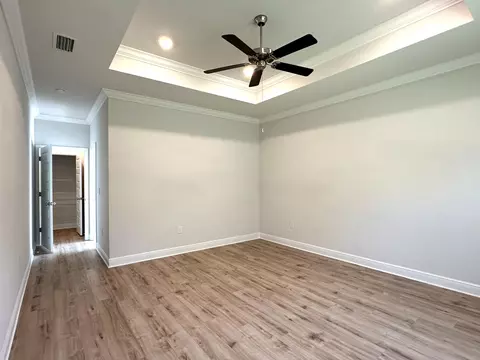 Bedroom - 56 Secluded Cir, Freeport, FL 32439 photo 4 of 4