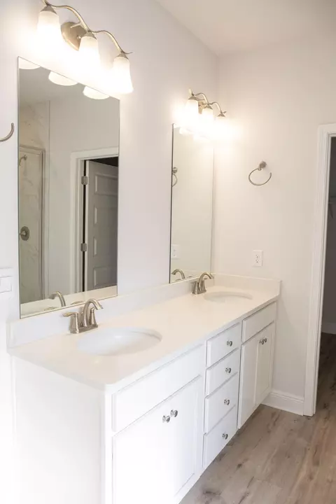 Bath - 56 Secluded Cir, Freeport, FL 32439 photo 3 of 5