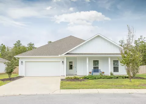 Exterior - 56 Secluded Cir, Freeport, FL 32439 photo 2 of 5