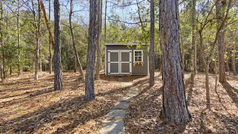 Exterior - 906 Symphony Way, Freeport, FL 32439 photo 6 of 8