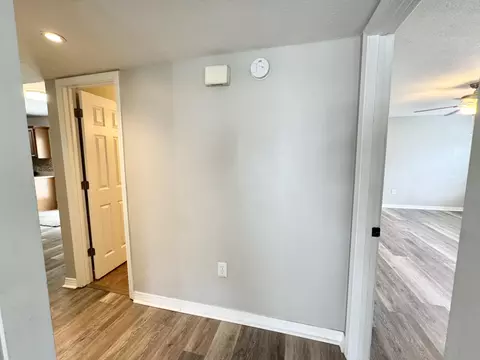 Entry Way - 120 Palmetto Dr, Crestview, FL 32539 photo 1 of 2